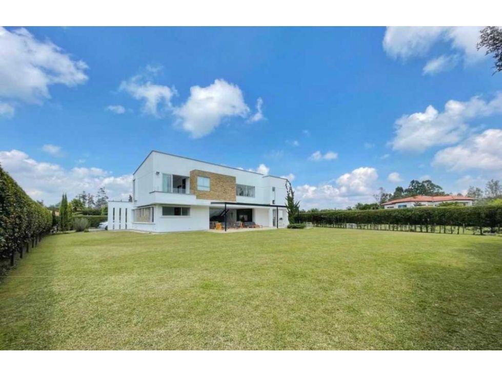 Casa Campestre en venta Antioquia Rionegro Belchite 560 m2 Habitaciones 5 Baños 5 Garajes 10 Precio $4000000000
