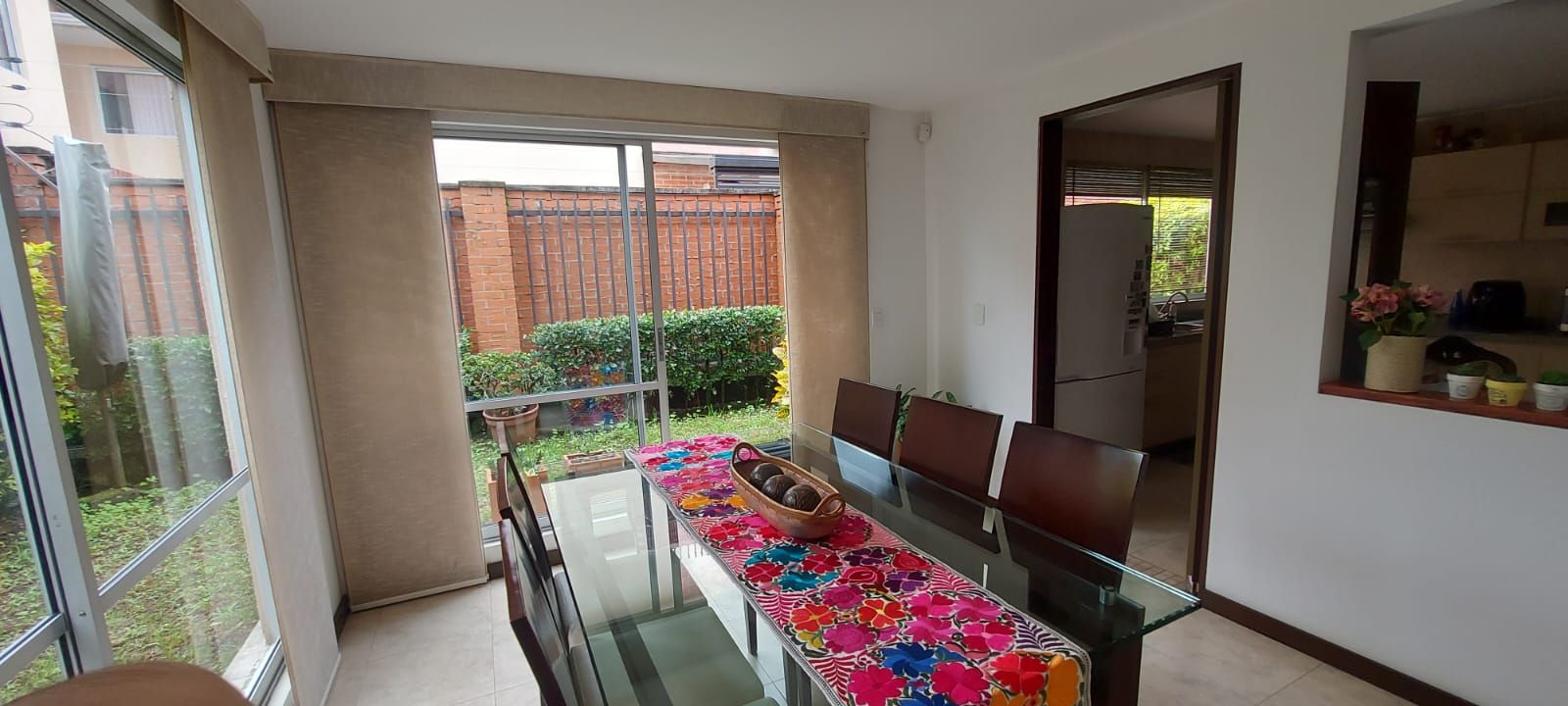 Casa en venta Cauca Popayán Cadillal 161 m2 Habitaciones 3 Baños 4 Garajes 2 Precio $800000000