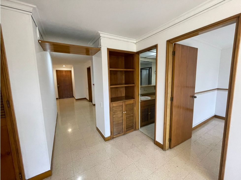Apartamento en venta Antioquia Envigado Bosques De Zúñiga 107 m2 Habitaciones 3 Baños 3 Garajes 2 Precio $740000000