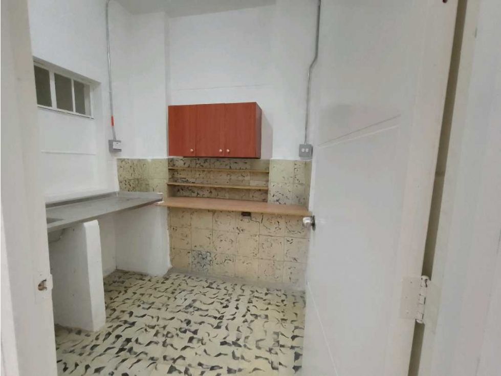 Local en arriendo Antioquia Medellín Boston 80 m2 Habitaciones 0 Baños 1 Garajes 0 Precio $2500000