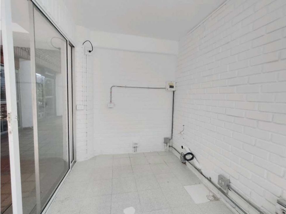 Local en arriendo Antioquia Medellín Colon 7 m2 Habitaciones 0 Baños 1 Garajes 0 Precio $1300000