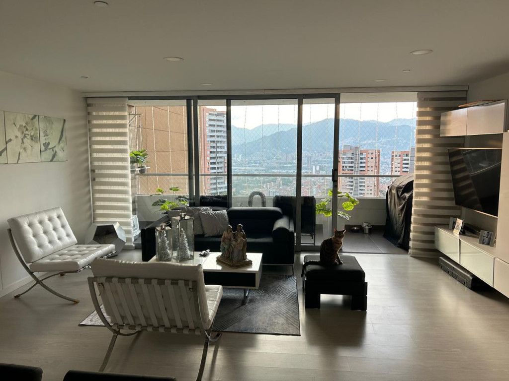 Apartamento en venta Antioquia Envigado La Pradera 157 m2 Habitaciones 3 Baños 3 Garajes 2 Precio $1300000000