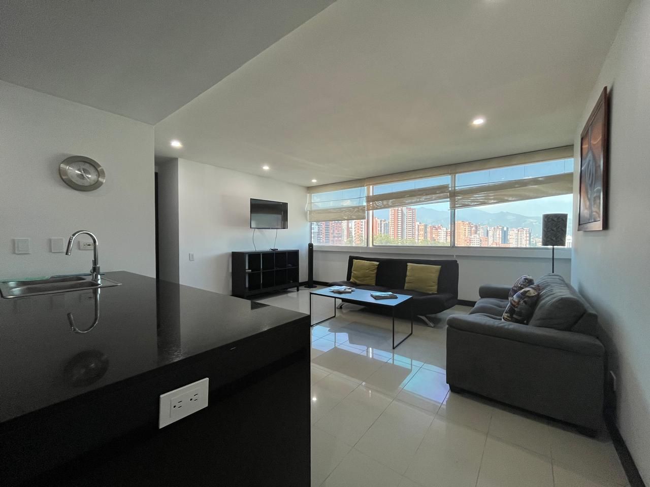 Apartamento en arriendo Antioquia Medellín Alejandria 63 m2 Habitaciones 1 Baños 2 Garajes 2 Precio $5650000