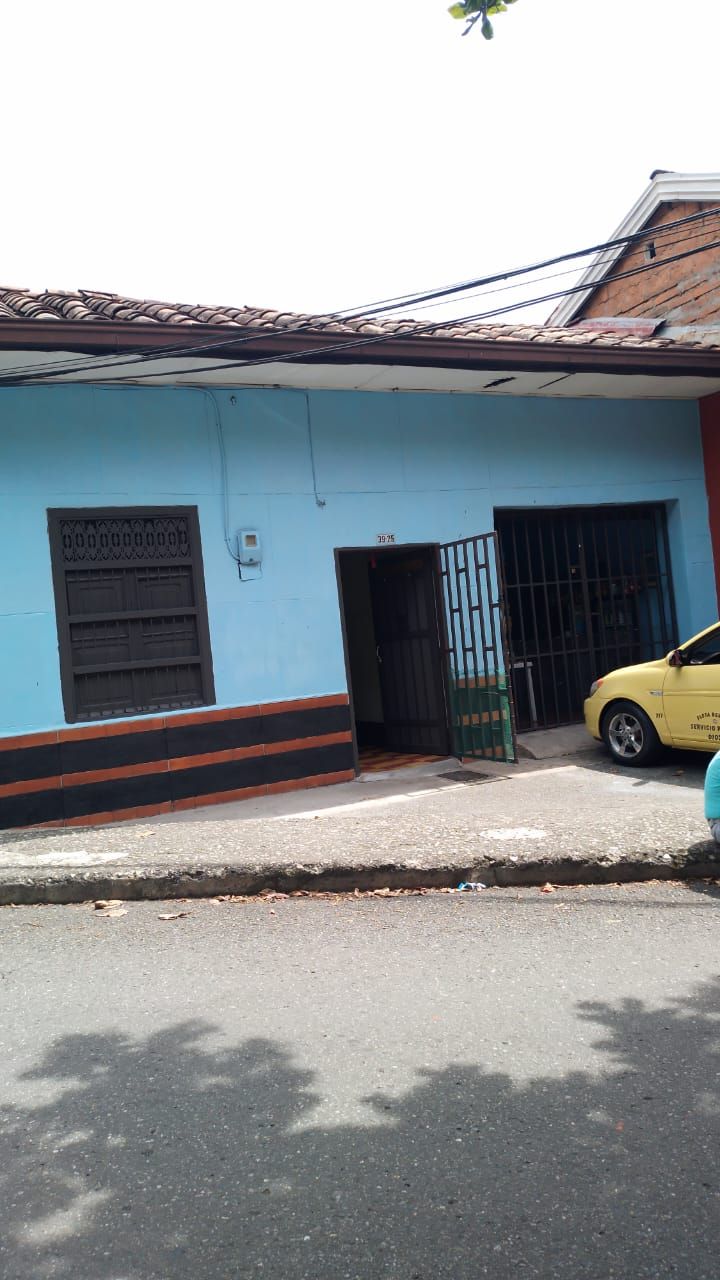 Casa en venta Antioquia Medellín Cristobal 230 m2 Habitaciones 6 Baños 1 Garajes 0 Precio $850000000