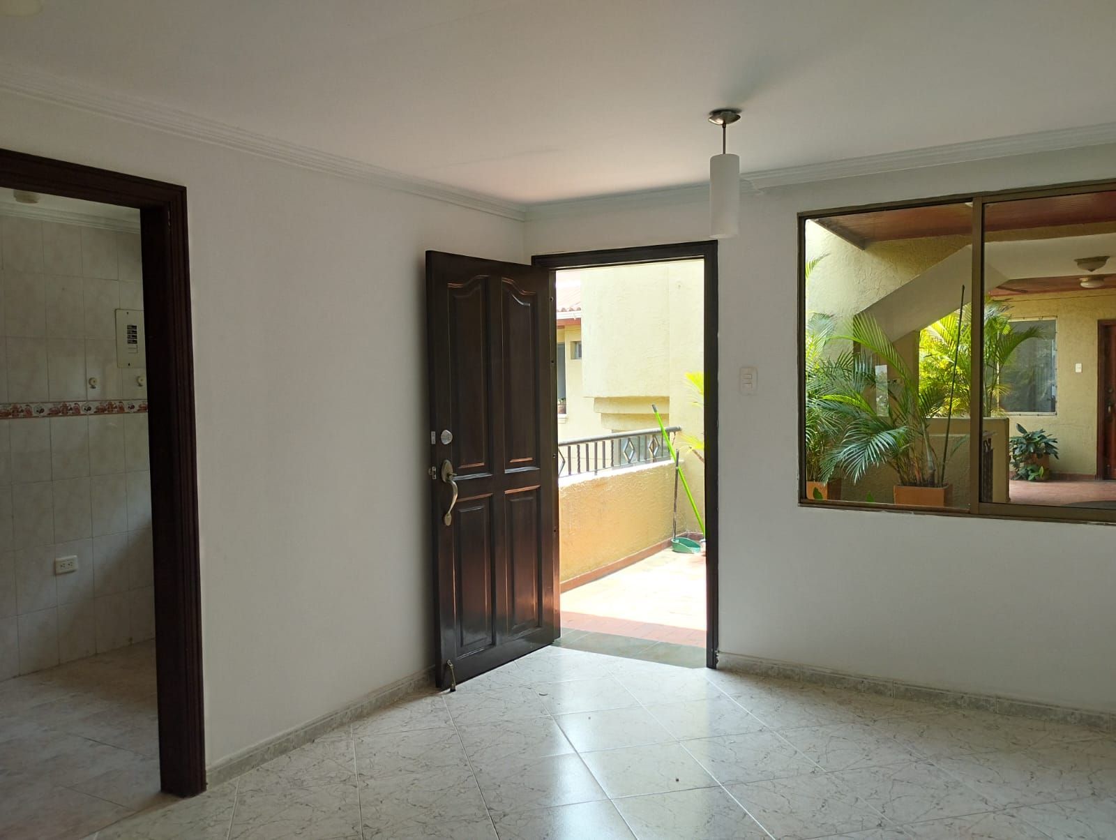 Apartaestudio en arriendo Atlántico Barranquilla Nuevo Horizonte 45 m2 Habitaciones 1 Baños 2 Garajes 1 Precio $1400000