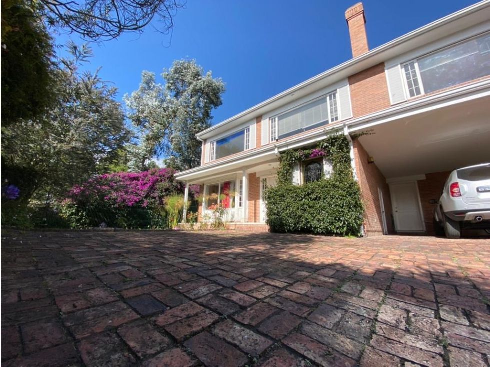 Casa en venta Cundinamarca Bogotá San José De Bavaria 434 m2 Habitaciones 4 Baños 4 Garajes 6 Precio $1990000000
