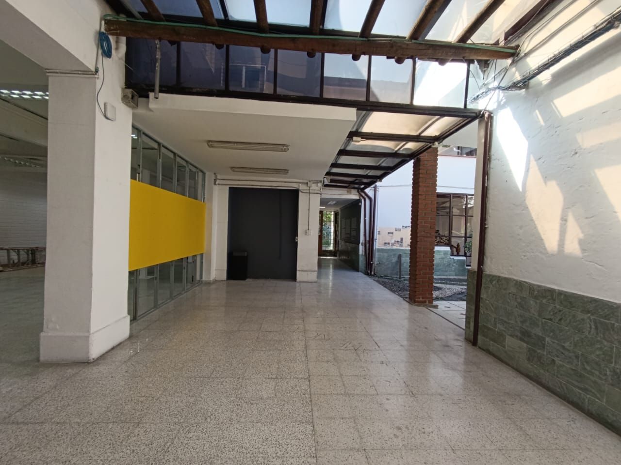 Casa en arriendo Antioquia Medellín Boston 467 m2 Habitaciones 6 Baños 4 Garajes 0 Precio $15000000