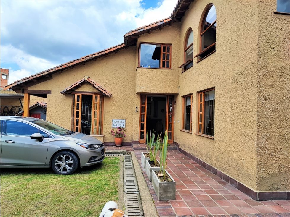 Casa en venta Cundinamarca Chía El Cairo 200 m2 Habitaciones 4 Baños 4 Garajes 12 Precio $850000000