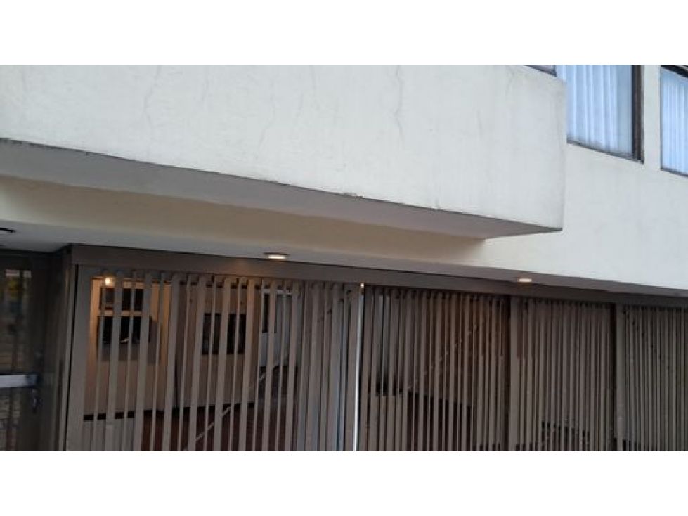 Apartamento en venta Cundinamarca Bogotá Estoril 115 m2 Habitaciones 3 Baños 2 Garajes 1 Precio $500000000