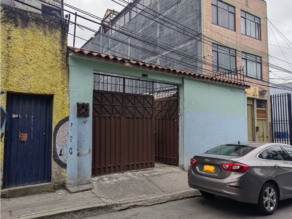 Casa en venta Cundinamarca Bogotá San Cristobal Norte 244 m2 Habitaciones 6 Baños 3 Garajes 3 Precio $850000000