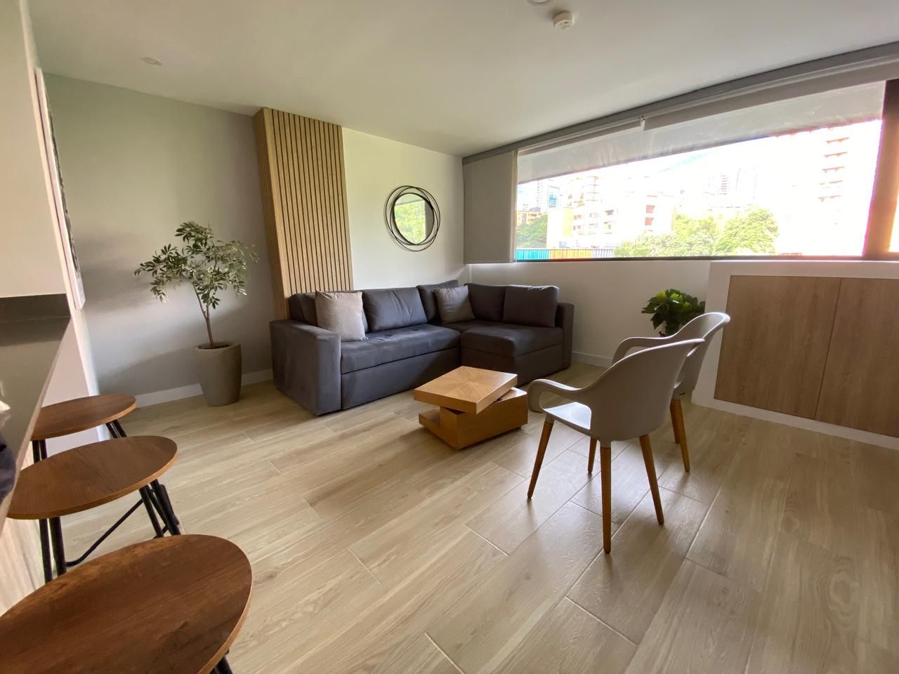 Apartaestudio en arriendo Antioquia Medellín La Aguacatala 50 m2 Habitaciones 1 Baños 1 Garajes 1 Precio $5000000