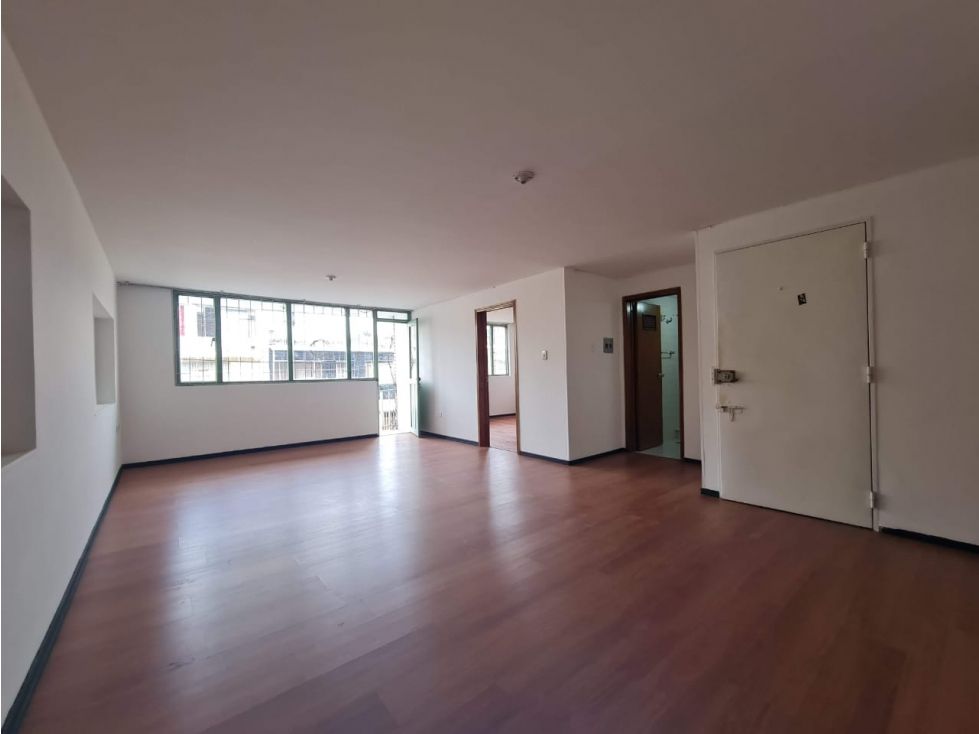 Apartamento en venta Cundinamarca Bogotá Santa Isabel Sur 126 m2 Habitaciones 5 Baños 3 Garajes 1 Precio $440000000