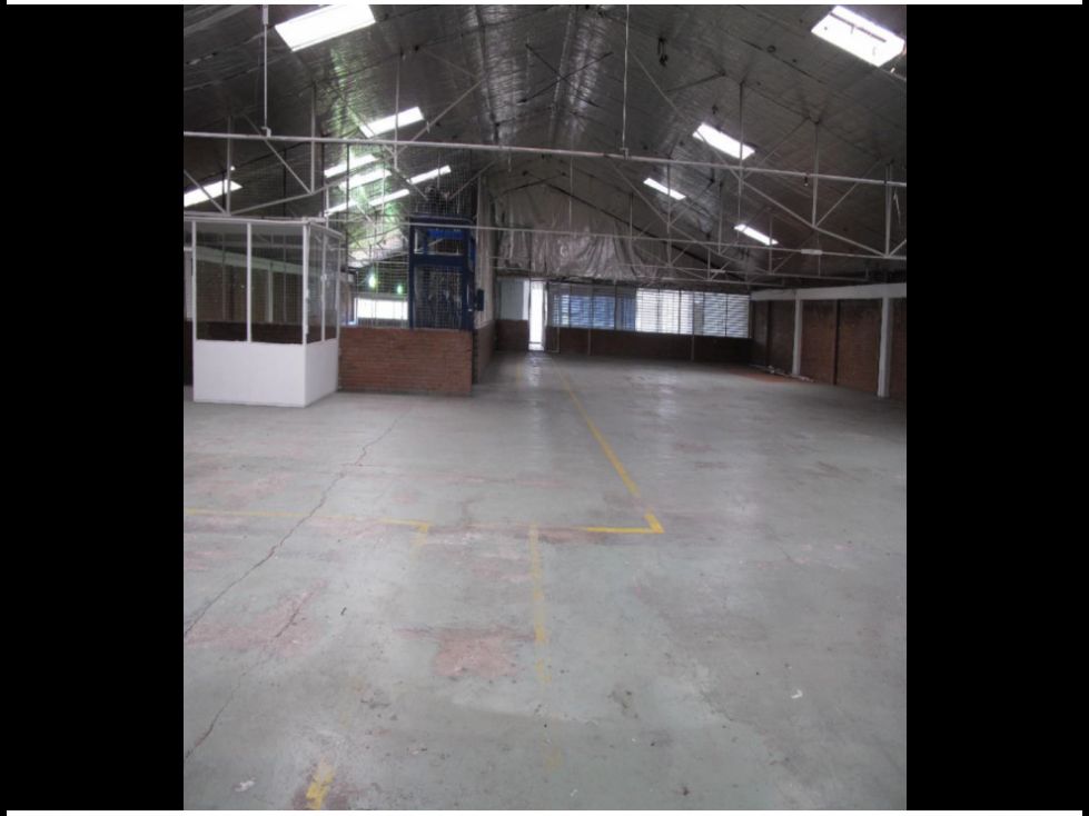 Bodega en arriendo Cundinamarca Bogotá Paloquemao 1460 m2 Habitaciones 0 Baños 2 Garajes 0 Precio $31000000