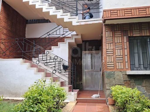 Casa en venta Antioquia Medellín Calasanz 127 m2 Habitaciones 6 Baños 4 Garajes 0 Precio $700000000