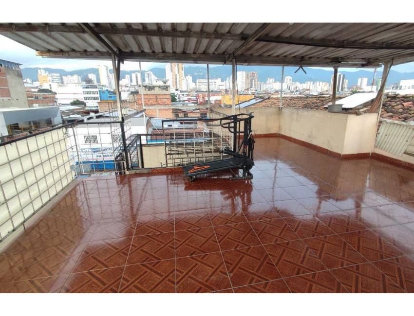 Apartamento en venta Santander Bucaramanga Granada 280 m2 Habitaciones 5 Baños 3 Garajes 0 Precio $285000000