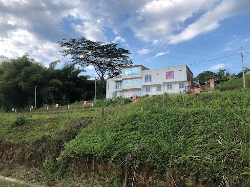 Lote en venta Risaralda Dosquebradas Br Colinas Del Bosque 40 m2 Habitaciones 0 Baños 0 Garajes 0 Precio $80000000