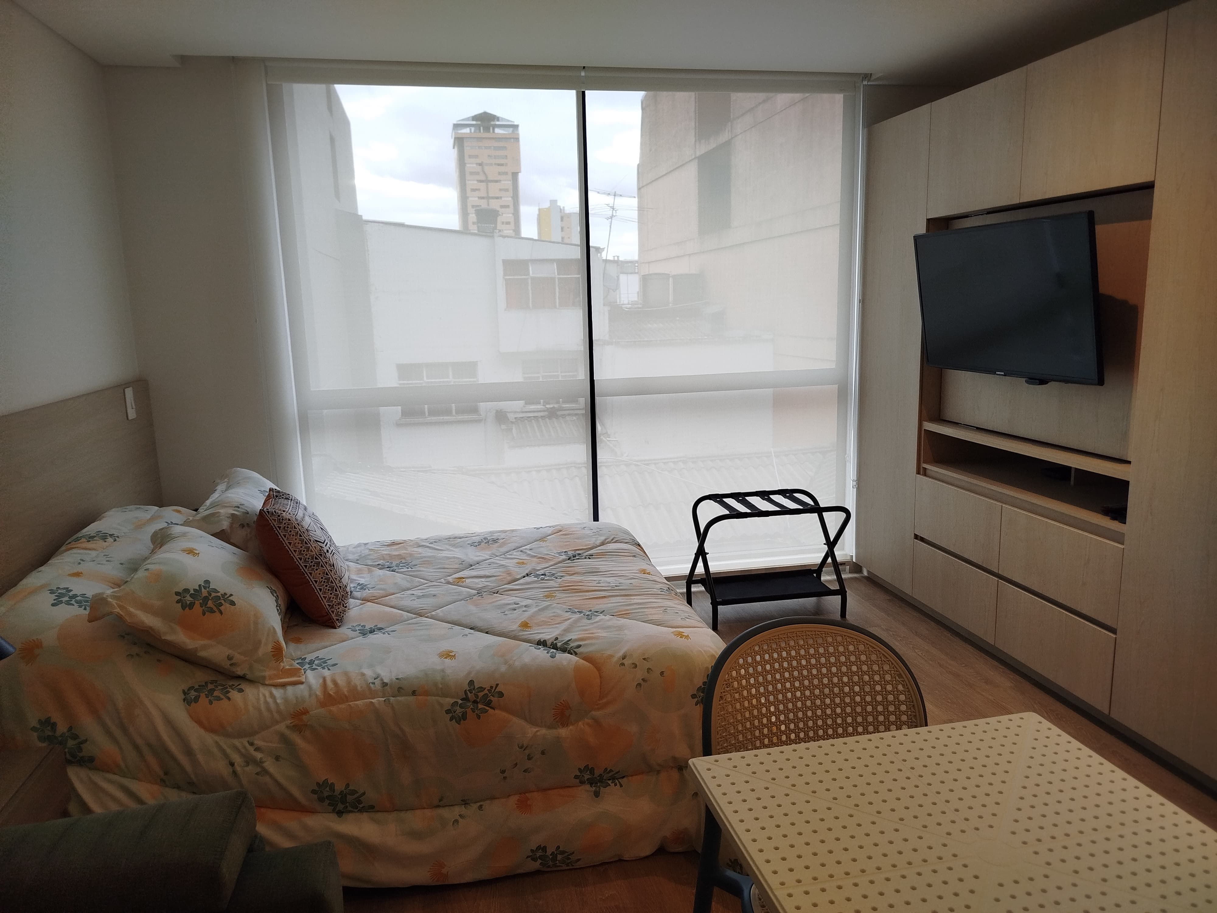 Apartaestudio en arriendo Cundinamarca Bogotá El Recuerdo 28 m2 Habitaciones 1 Baños 1 Garajes 1 Precio $2000000