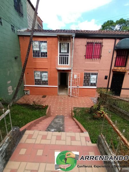 Casa en arriendo Antioquia Itagüí Triana 60 m2 Habitaciones 3 Baños 2 Garajes 0 Precio $1500000