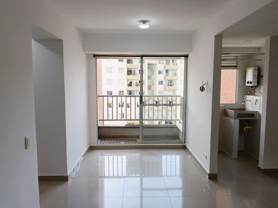 Apartamento en arriendo Antioquia Medellín Estacion Villa 60 m2 Habitaciones 3 Baños 2 Garajes 1 Precio $2650000