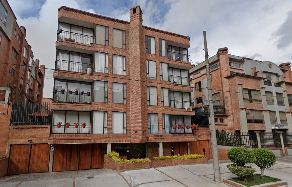 Apartamento en venta Cundinamarca Bogotá Santa Bibiana 149 m2 Habitaciones 2 Baños 4 Garajes 2 Precio $1200000000