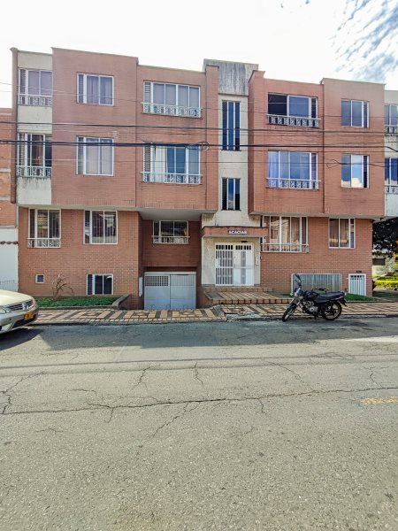 Apartamento en arriendo Antioquia Medellín Lorena 130 m2 Habitaciones 2 Baños 2 Garajes 1 Precio $3000000