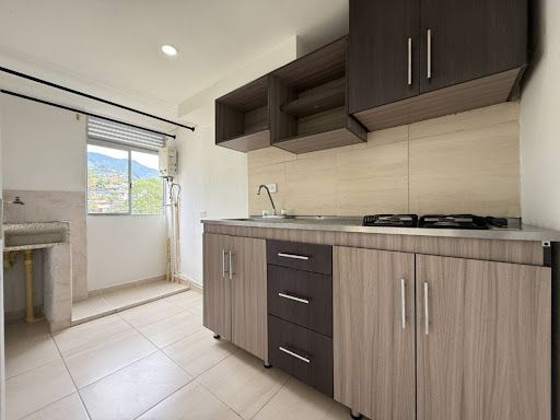 Apartamento en venta Antioquia Medellín San Antonio De Prado 45 m2 Habitaciones 2 Baños 2 Garajes 0 Precio $180000000