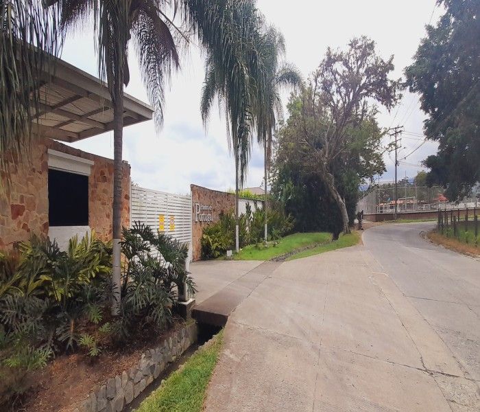 Casa en venta Valle Del Cauca Ginebra Ginebra 700 m2 Habitaciones 6 Baños 7 Garajes 4 Precio $3400000000