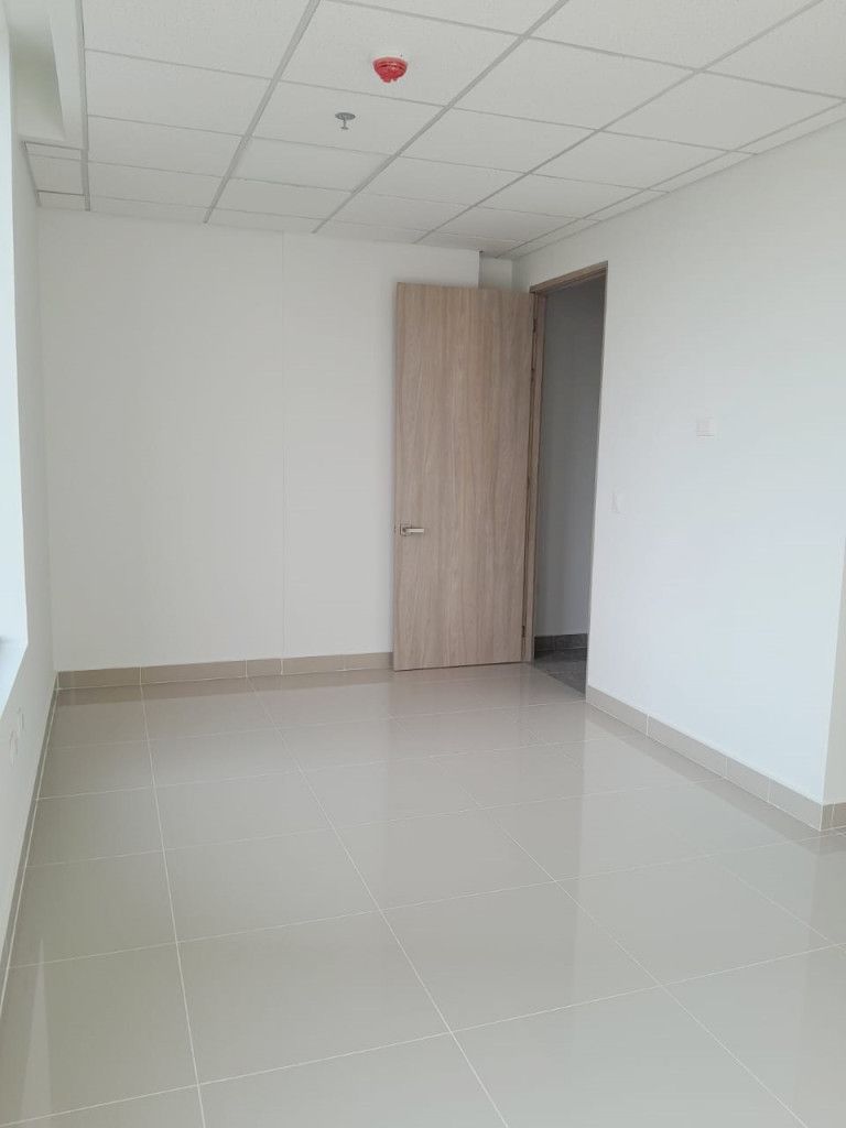 Consultorio en arriendo Atlántico Puerto Colombia Portal De Genovés 33 m2 Habitaciones 0 Baños 1 Garajes 1 Precio $5000000