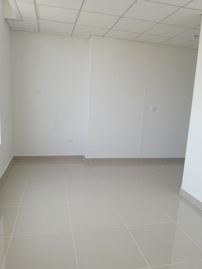 Consultorio en arriendo Atlántico Puerto Colombia Portal De Genovés 31 m2 Habitaciones 0 Baños 1 Garajes 1 Precio $4500000