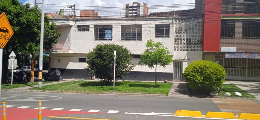 Casa en venta Antioquia Medellín El Velodromo 157 m2 Habitaciones 3 Baños 4 Garajes 0 Precio $900000000
