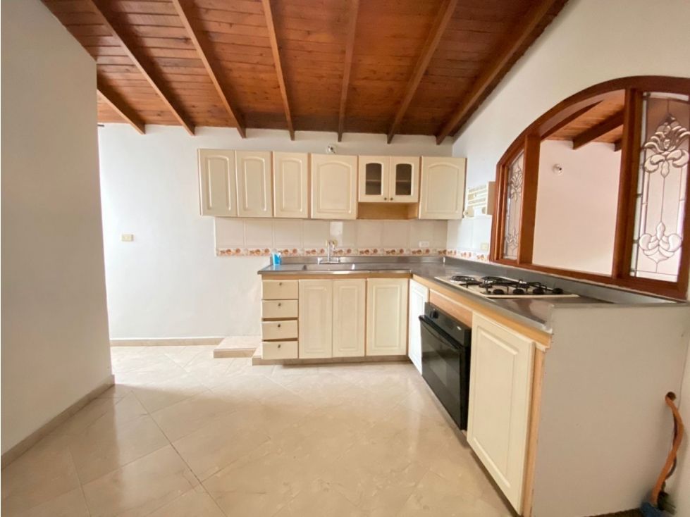 Apartamento en arriendo Antioquia Medellín Belen 130 m2 Habitaciones 4 Baños 3 Garajes 0 Precio $3200000