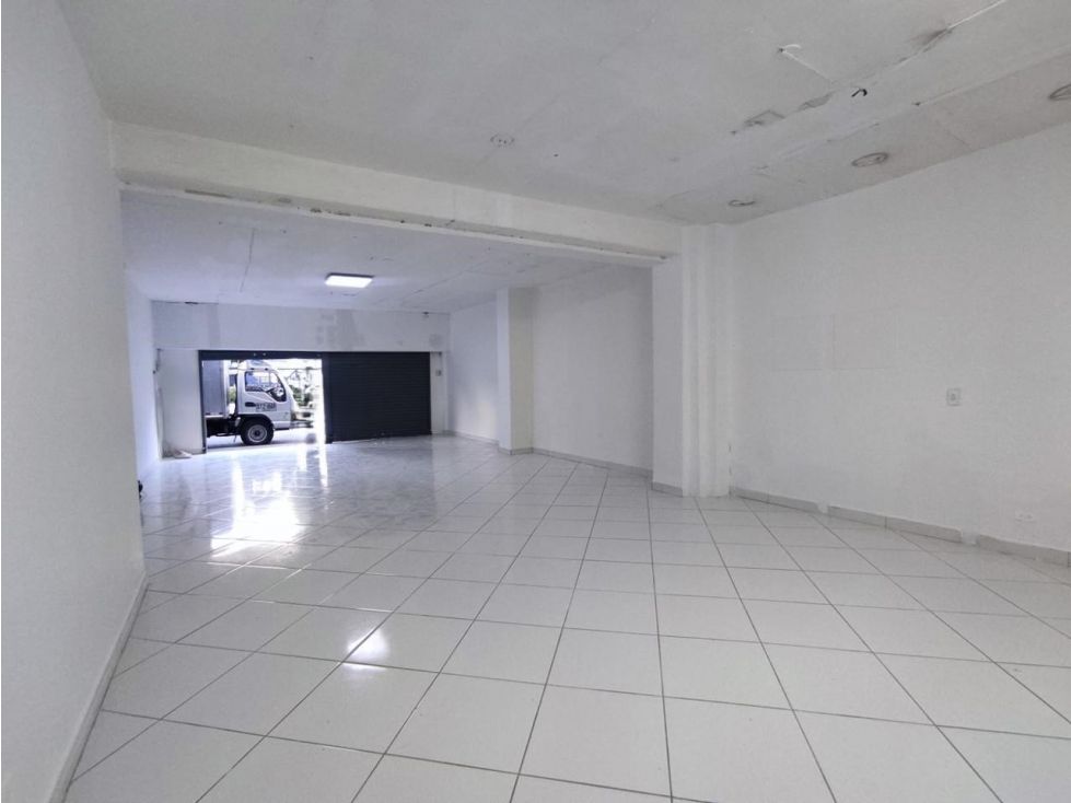 Local en arriendo Antioquia Medellín La Candelaria 90 m2 Habitaciones 0 Baños 1 Garajes 0 Precio $8000000