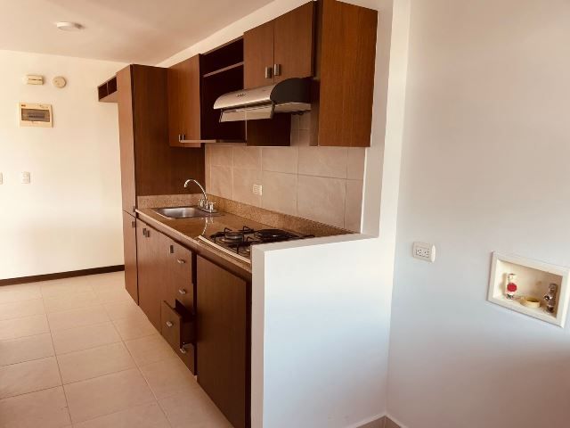 Apartamento en arriendo Antioquia Envigado La Mesa 68 m2 Habitaciones 2 Baños 2 Garajes 1 Precio $3800000