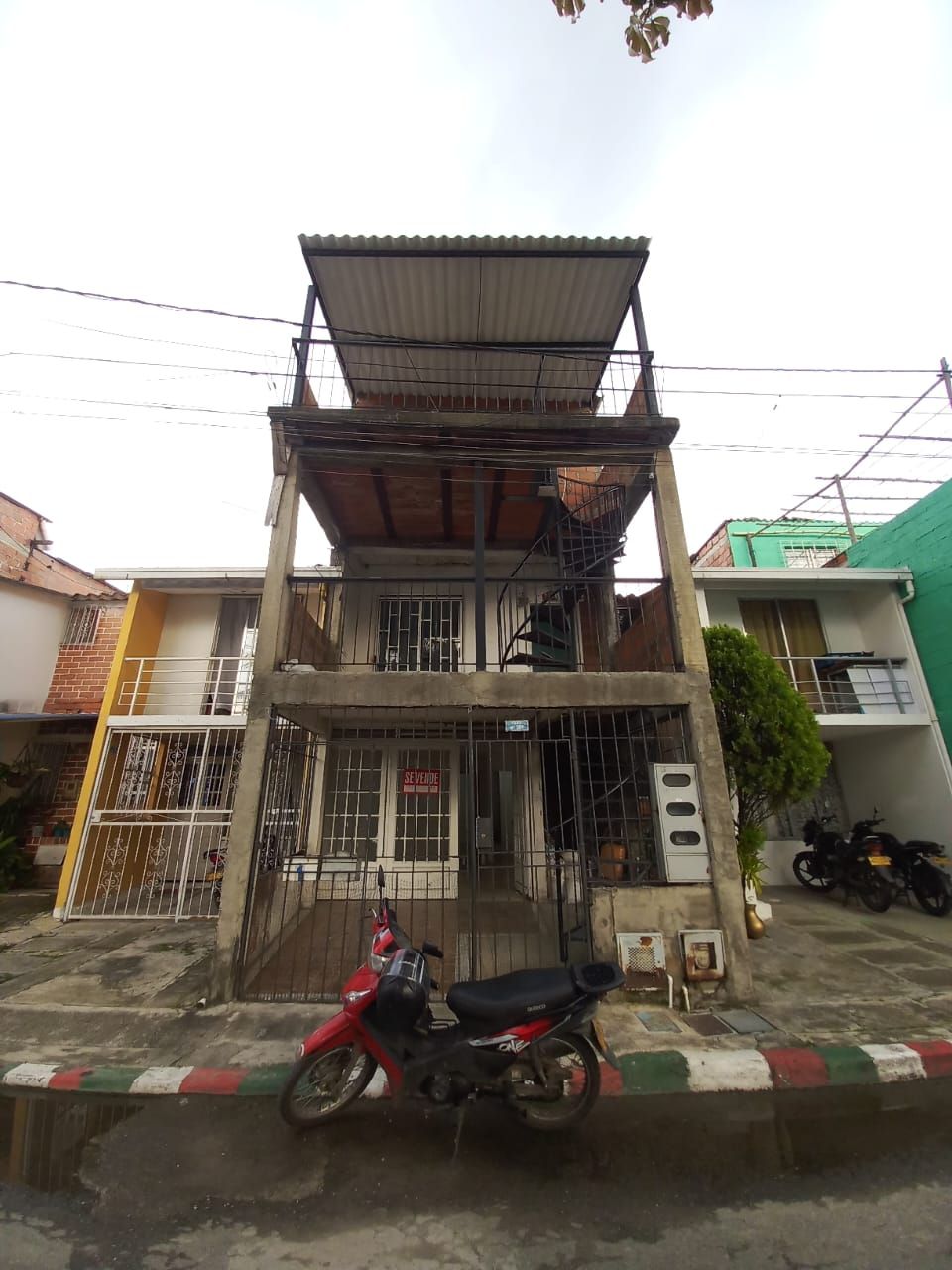 Casa en arriendo o venta Valle Del Cauca Candelaria Santa Rosa 62 m2 Habitaciones 3 Baños 1 Garajes 0 Precio venta $230000000 Precio arriendo $400000