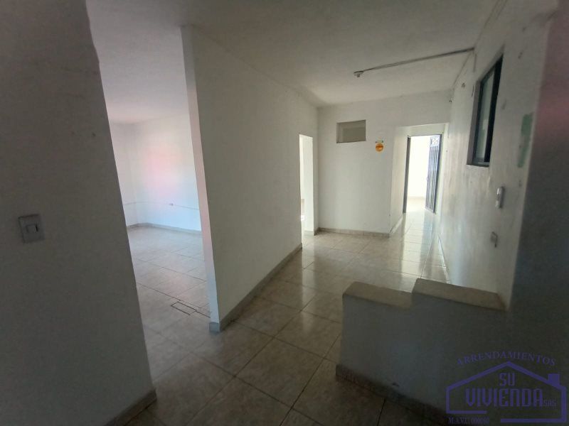 Casa en arriendo Antioquia Medellín Hector Abadia Gomez 110 m2 Habitaciones 5 Baños 3 Garajes 1 Precio $2500000