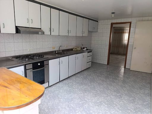 Casa en venta Caldas Manizales Los Sauces 250 m2 Habitaciones 4 Baños 3 Garajes 1 Precio $750000000