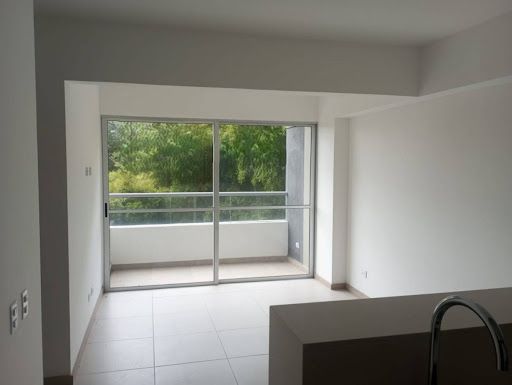 Apartamento en arriendo Antioquia Marinilla Cd El Artesanal 60 m2 Habitaciones 3 Baños 2 Garajes 1 Precio $1600000