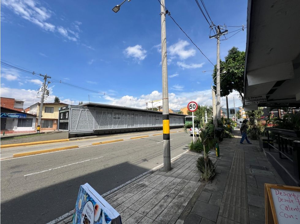 Local en arriendo Antioquia Medellín La Candelaria 10 m2 Habitaciones 0 Baños 0 Garajes 0 Precio $950000