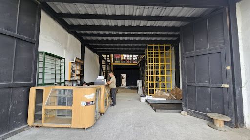 Bodega en arriendo Antioquia Medellín Jesus Nazareno 225 m2 Habitaciones 0 Baños 1 Garajes 0 Precio $12000000
