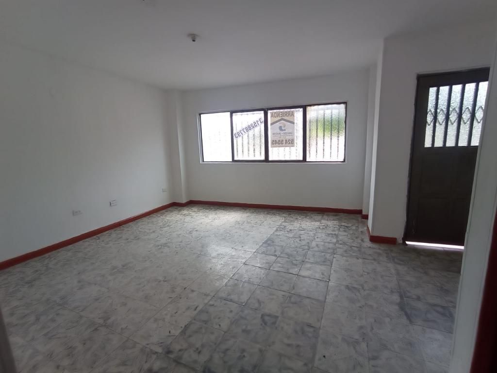 Casa en venta Valle Del Cauca Cali El Poblado Ii 70 m2 Habitaciones 3 Baños 1 Garajes 0 Precio $330000000