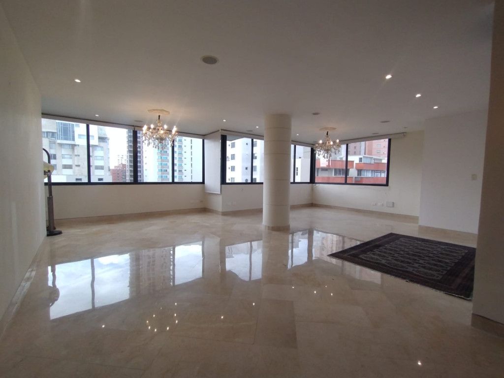 Apartamento en arriendo Atlántico Barranquilla Altos Del Prado 260 m2 Habitaciones 3 Baños 3 Garajes 2 Precio $7300000