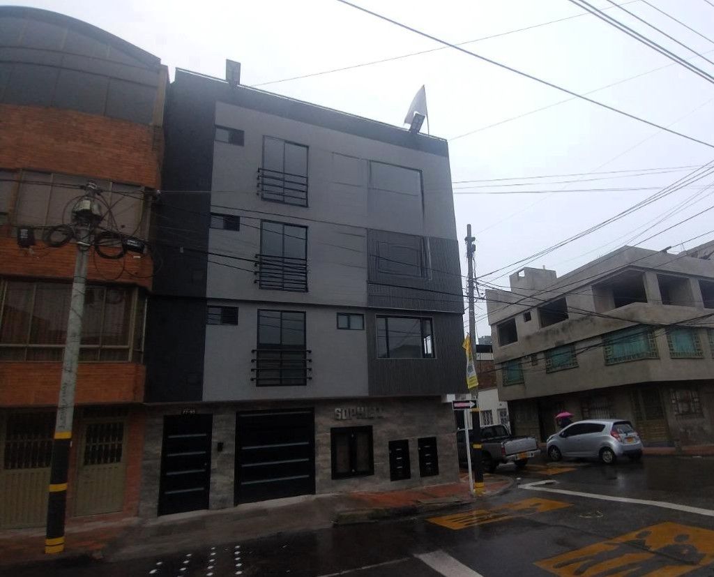 Apartamento en venta Cundinamarca Bogotá Las Ferias 26 m2 Habitaciones 1 Baños 1 Garajes 0 Precio $164000000