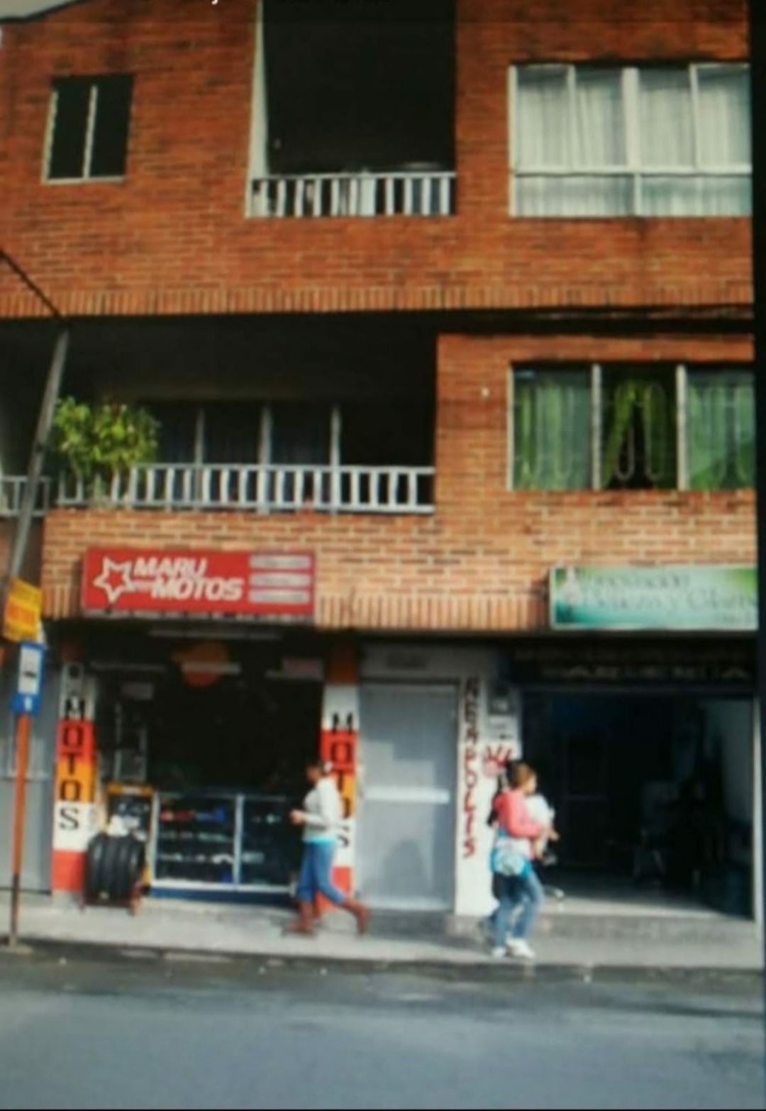 Edificio en venta Antioquia Itagüí Itagüí 243 m2 Habitaciones 18 Baños 10 Garajes 0 Precio $1970000000