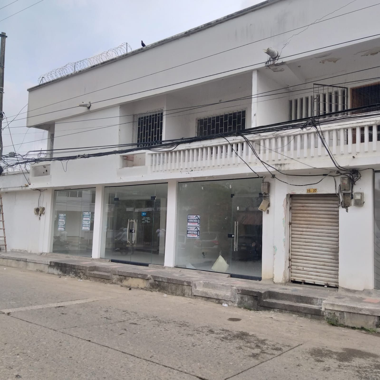 Local Comercial en arriendo Córdoba Montería El Eden Et I 100 m2 Habitaciones 0 Baños 1 Garajes 0 Precio $3000000