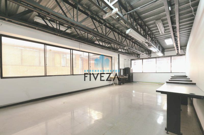 Bodega en arriendo Antioquia Itagüí Santa María No 3 180 m2 Habitaciones 0 Baños 1 Garajes 0 Precio $5610000