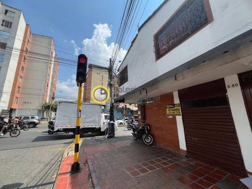 Local en arriendo Santander Bucaramanga Garcia Rovira 15 m2 Habitaciones 0 Baños 1 Garajes 0 Precio $400000