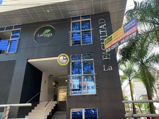 Local en arriendo Santander Bucaramanga Universidad 15 m2 Habitaciones 0 Baños 0 Garajes 0 Precio $900000