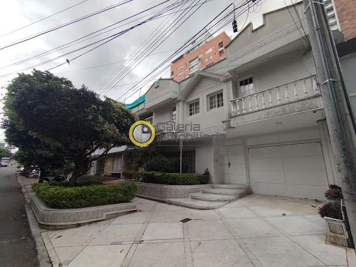 Casa en arriendo Santander Bucaramanga Cabecera Del Llano 462 m2 Habitaciones 5 Baños 6 Garajes 2 Precio $11000000