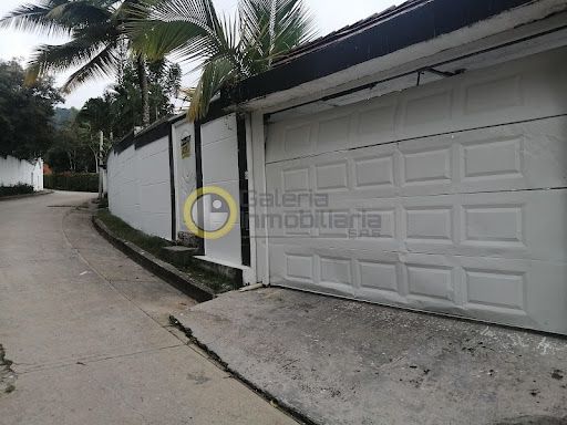 Casa en arriendo Santander Floridablanca Br Quintas De Cañaveral 1200 m2 Habitaciones 3 Baños 5 Garajes 4 Precio $5000000