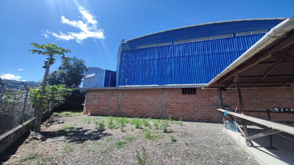 Bodega en venta Antioquia Guarne Centro 400 m2 Habitaciones 0 Baños 0 Garajes 0 Precio $2699000000